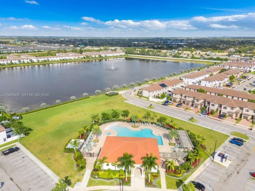 3350 W 112th St, Hialeah, FL 33018 Photo