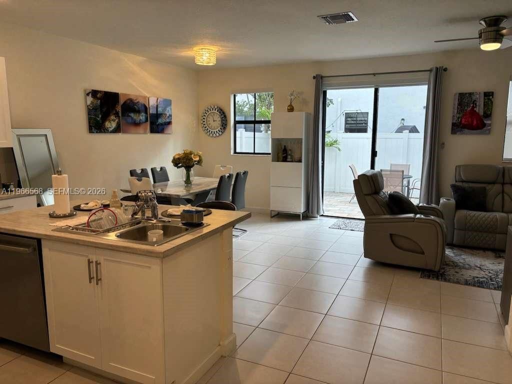 3350 W 112th St, Hialeah, FL 33018 Photo