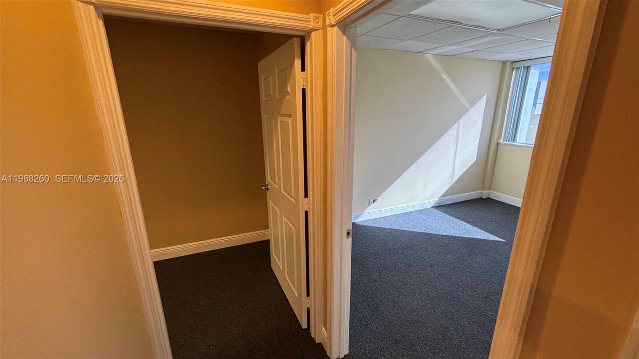 2727 E Oakland Park Blvd, Unit 200, Fort Lauderdale, FL 33306 Photo