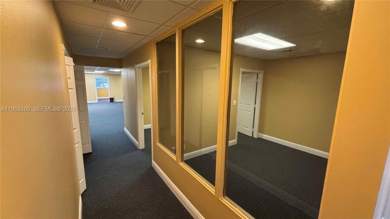 2727 E Oakland Park Blvd, Unit 200, Fort Lauderdale, FL 33306 Photo