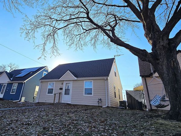 5836 44th Avenue S, Minneapolis, MN 55417