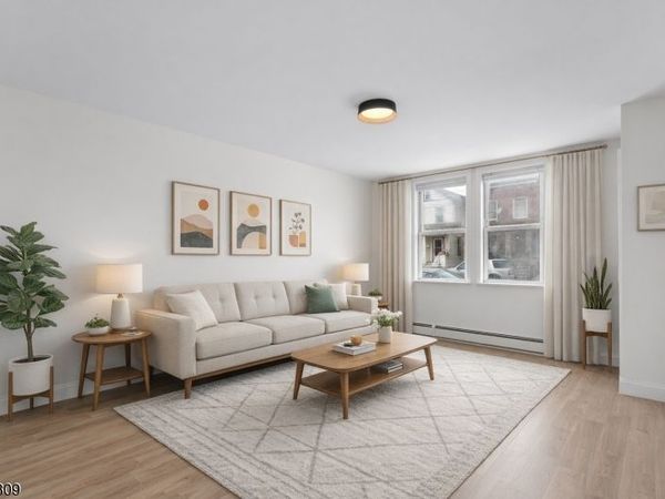 676 Chestnut St, Unit 1, Kearny, NJ 07032