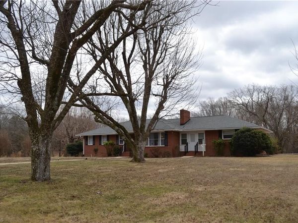 674 Priddy Loop, Stoneville, NC 27048