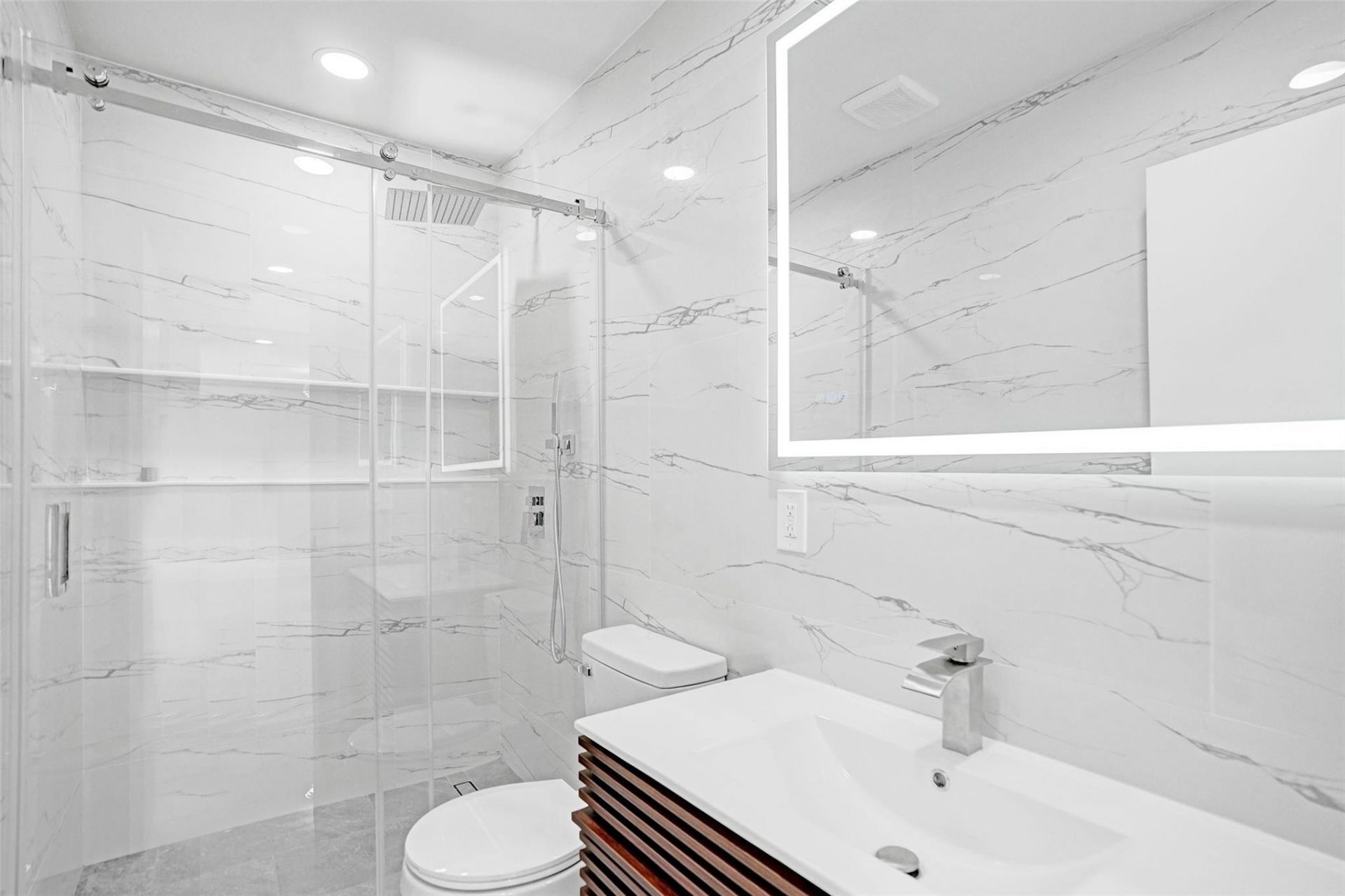 1437 SW 1st Avenue, Deerfield Beach, FL 33441 Photo