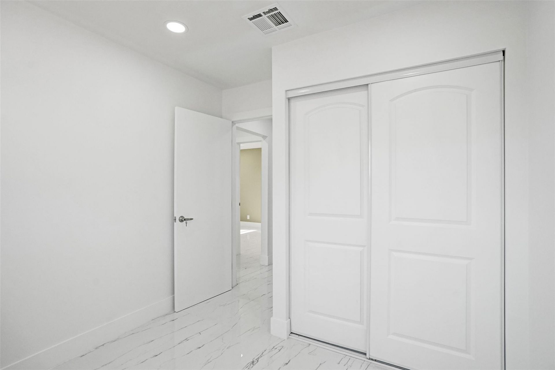 1437 SW 1st Avenue, Deerfield Beach, FL 33441 Photo