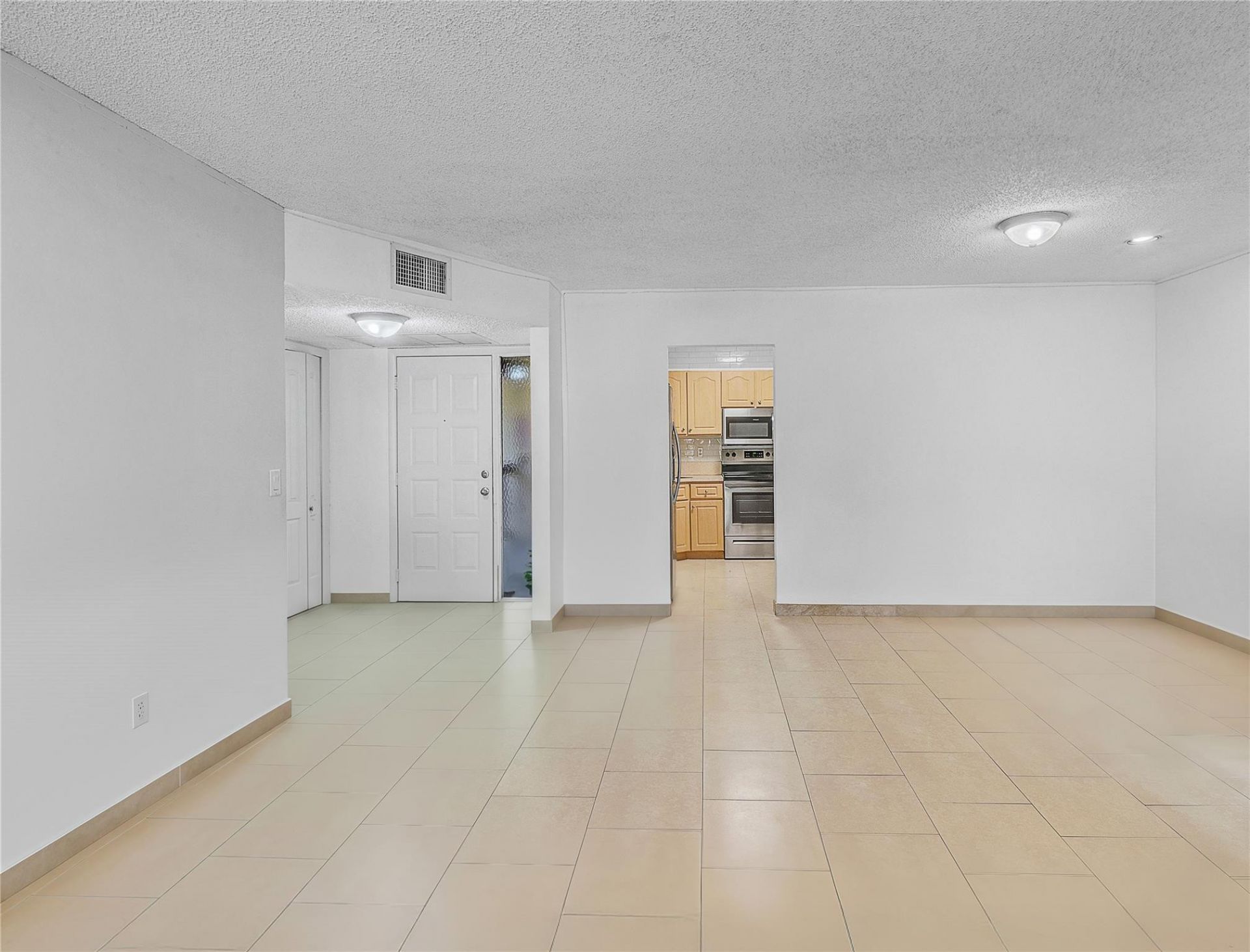 3413 Cocoplum Circle, Unit 3407, Coconut Creek, FL 33063 Photo