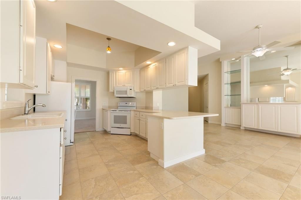 28329 Moray Dr, Bonita Springs, FL 34135 Photo