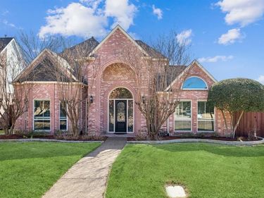 18016 Benchmark Drive, Dallas, TX 75252