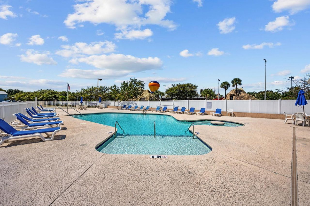 605 Wave Rider Ln. Photo 24