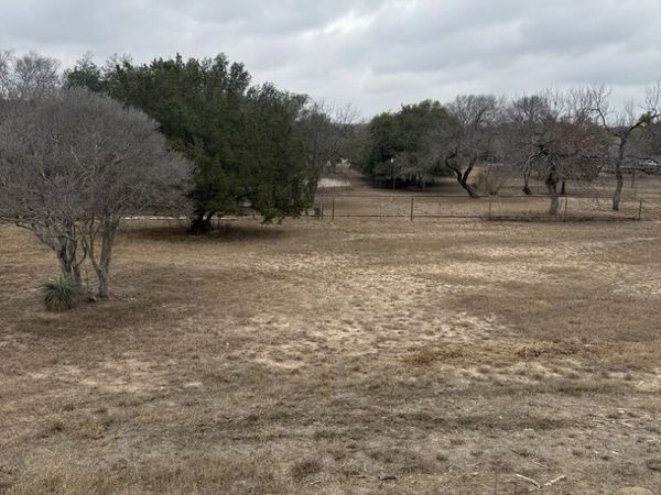 282 Strasbourg, Castroville, TX 78009