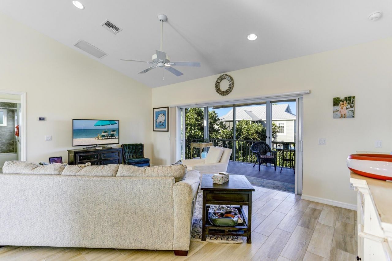 555 Piedmont Rd, Sanibel, FL 33957 Photo
