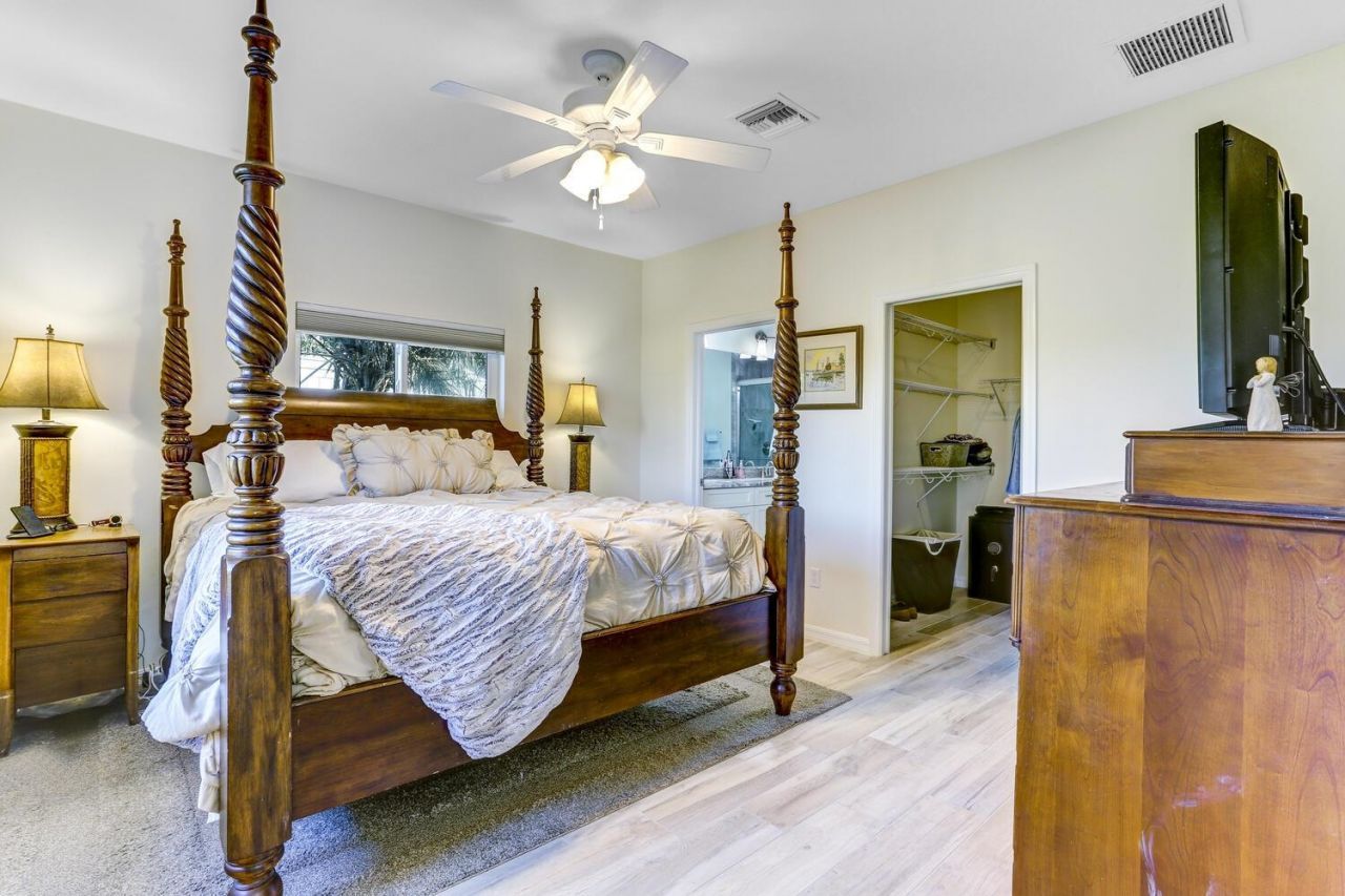 555 Piedmont Rd, Sanibel, FL 33957 Photo