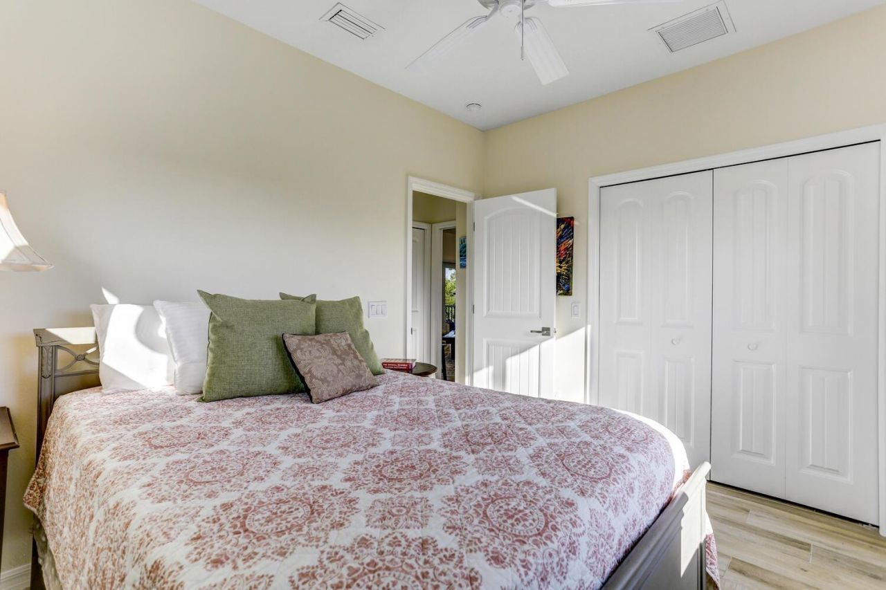 555 Piedmont Rd, Sanibel, FL 33957 Photo