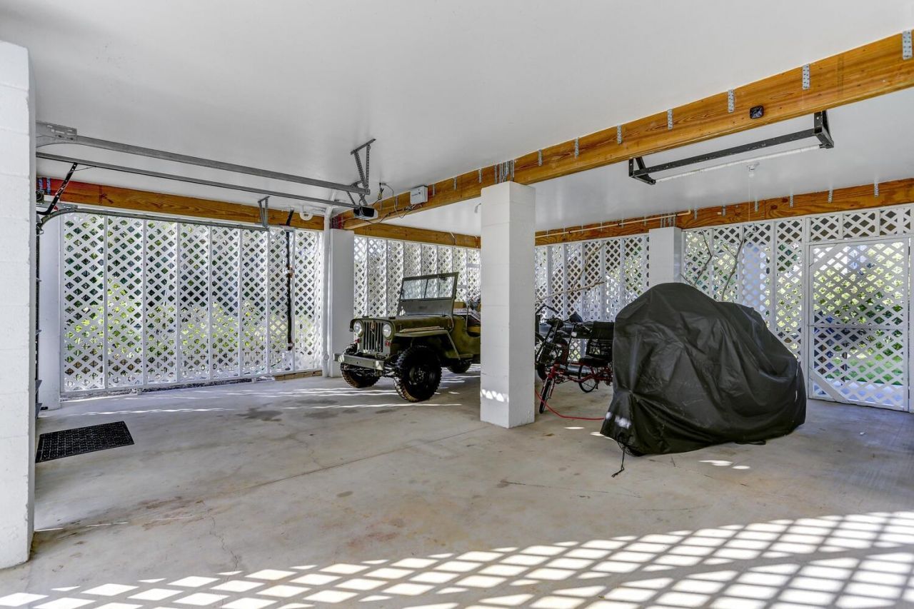 555 Piedmont Rd, Sanibel, FL 33957 Photo