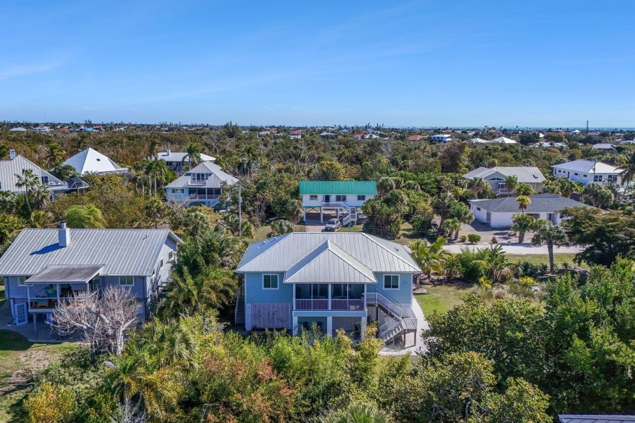 555 Piedmont Rd, Sanibel, FL 33957 Photo