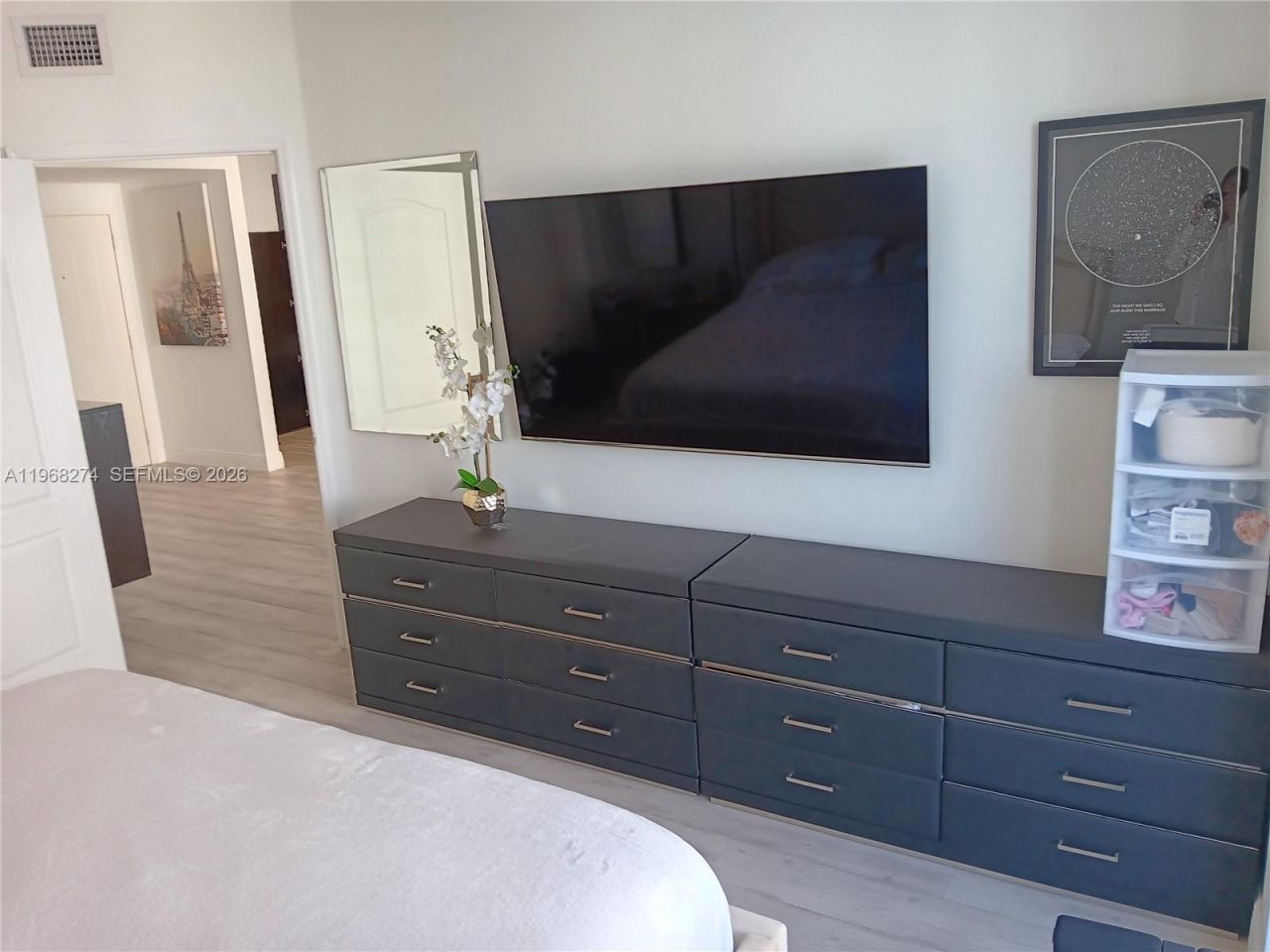 5085 NW 7th St, Unit 1412, Miami, FL 33126 Photo