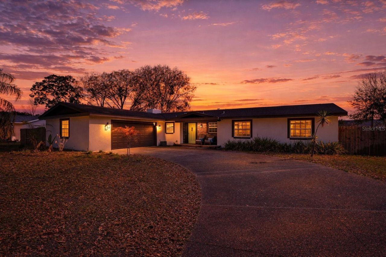 611 Ensenada Drive, Orlando, FL 32825 Main Photo