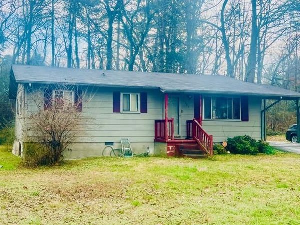 2200 Doolittle Street, Chattanooga, TN 37406