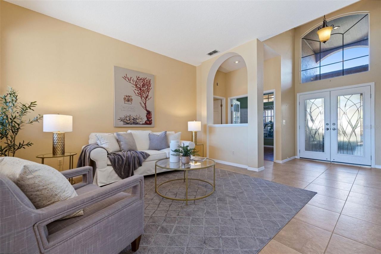 1144 Darlington Oak Drive Ne, Saint Petersburg, FL 33703 Photo