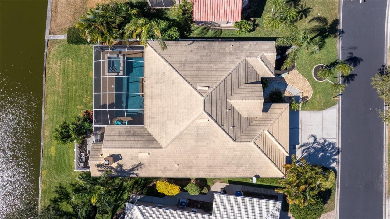 1144 Darlington Oak Drive Ne, Saint Petersburg, FL 33703 Photo