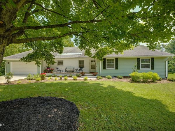 1314 Woodland Avenue, Johnson City, TN 37601