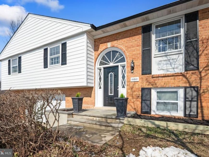 18901 Bloomfield Road, Olney, MD 20832 Main Photo