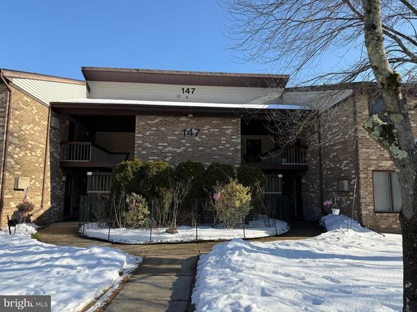 147 AMBERLY DRIVE, Unit H, MANALAPAN, NJ 07726
