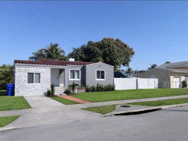 3121 SW 21st Ter, Miami, FL 33145