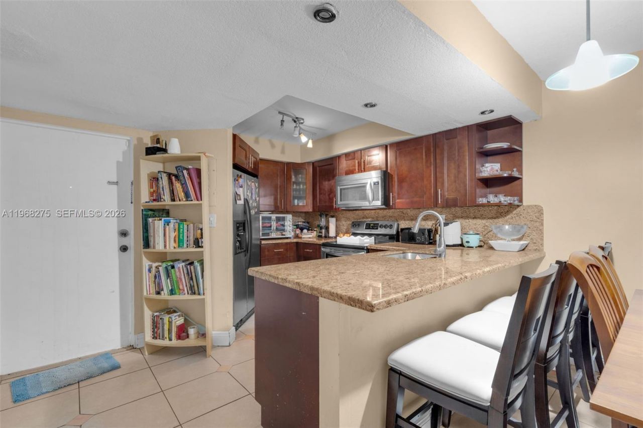 8305 SW 152nd Ave, Unit A-107, Miami, FL 33193 Photo