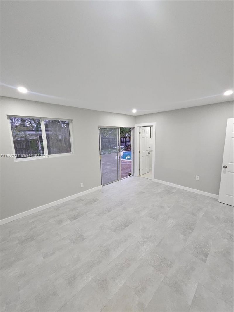 221 SW 53rd Ave, Plantation, FL 33317 Photo