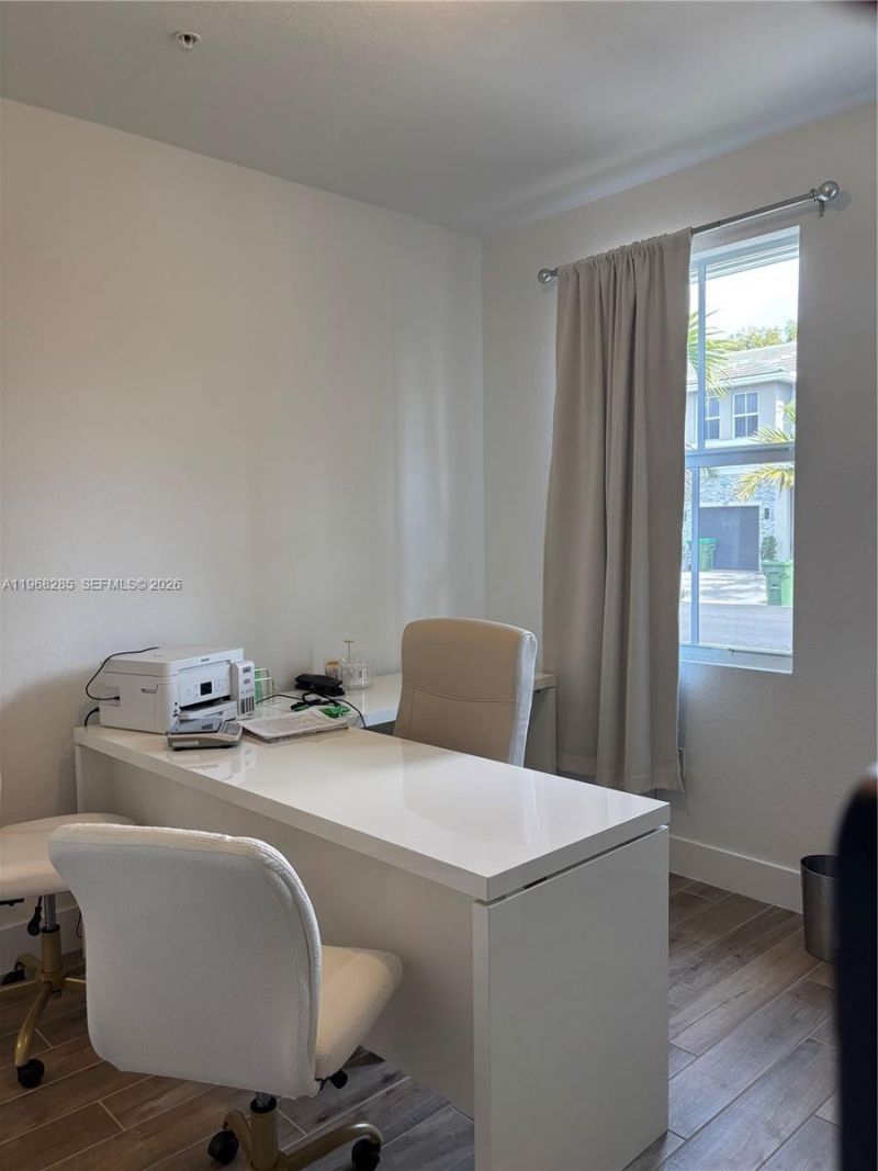 146 SW 170th Ave, Unit 146, Pembroke Pines, FL 33027 Photo