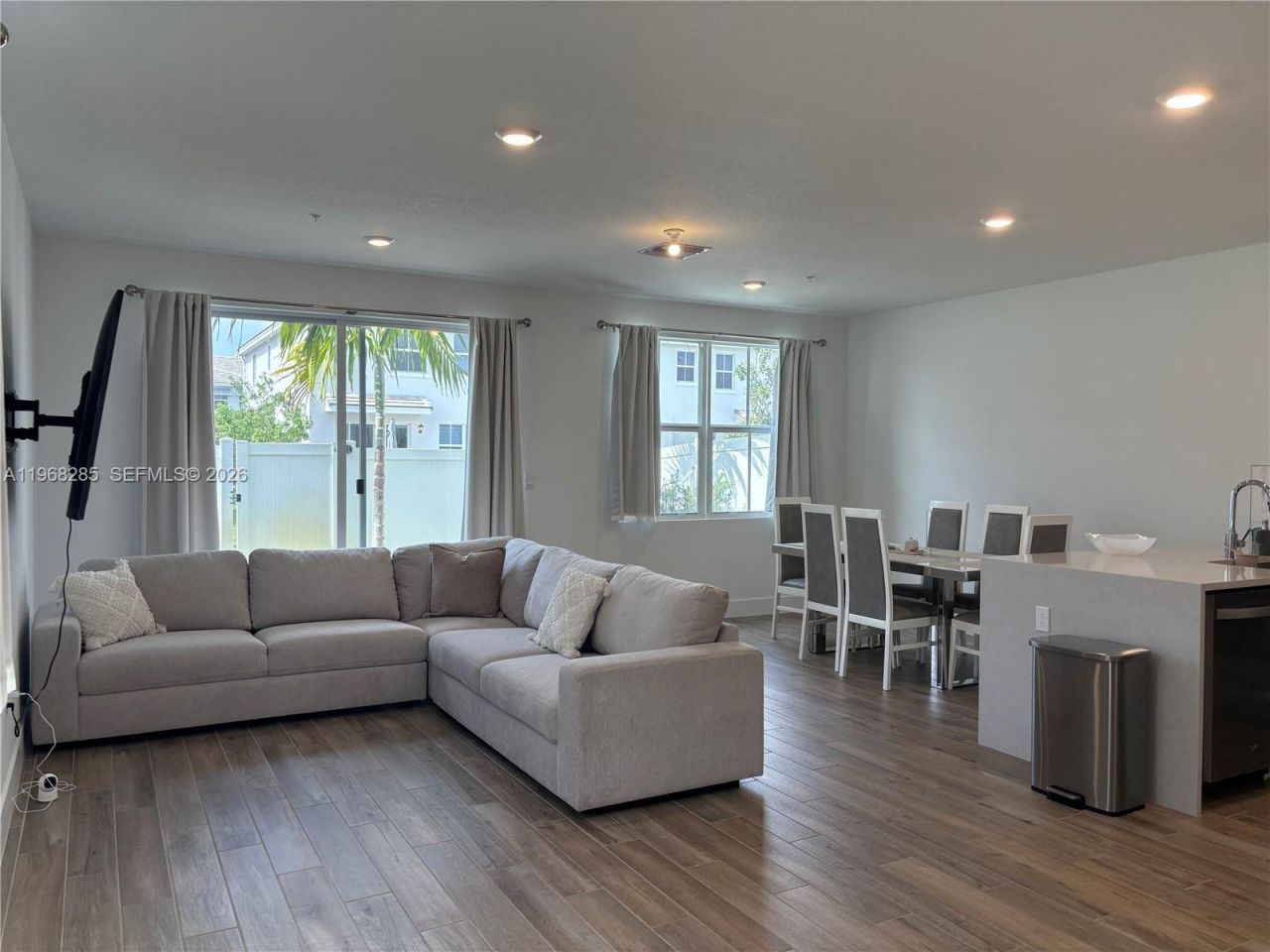 146 SW 170th Ave, Unit 146, Pembroke Pines, FL 33027 Photo