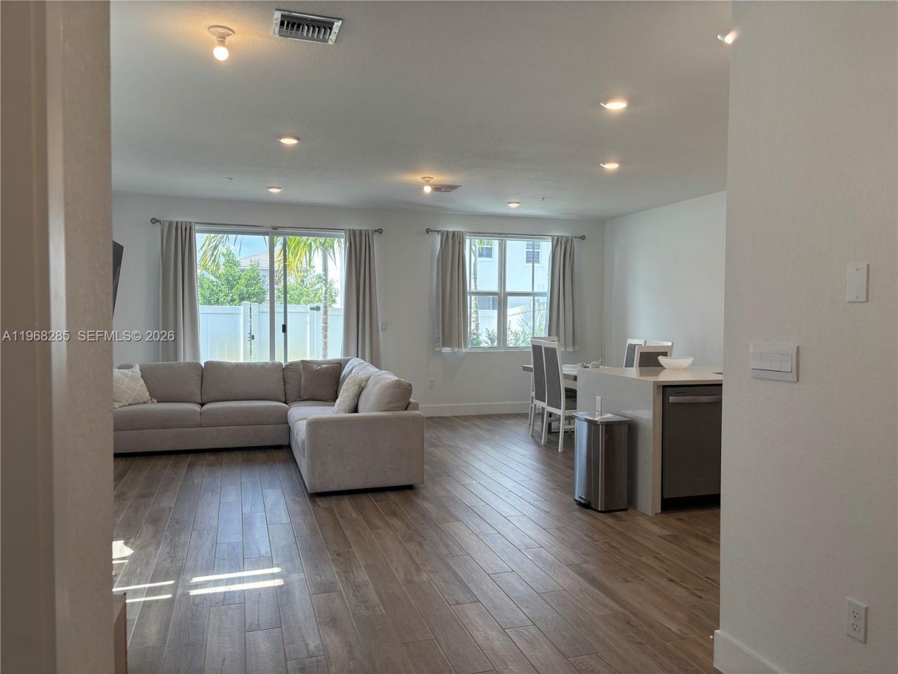 146 SW 170th Ave, Unit 146, Pembroke Pines, FL 33027 Photo