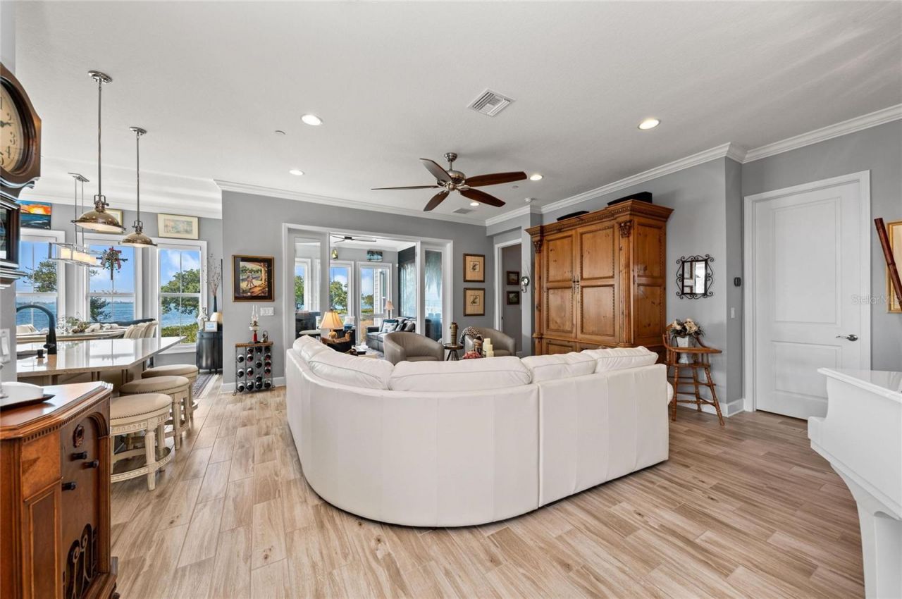 268 Saint Lucia Drive, Unit 101, Bradenton, FL 34209 Photo