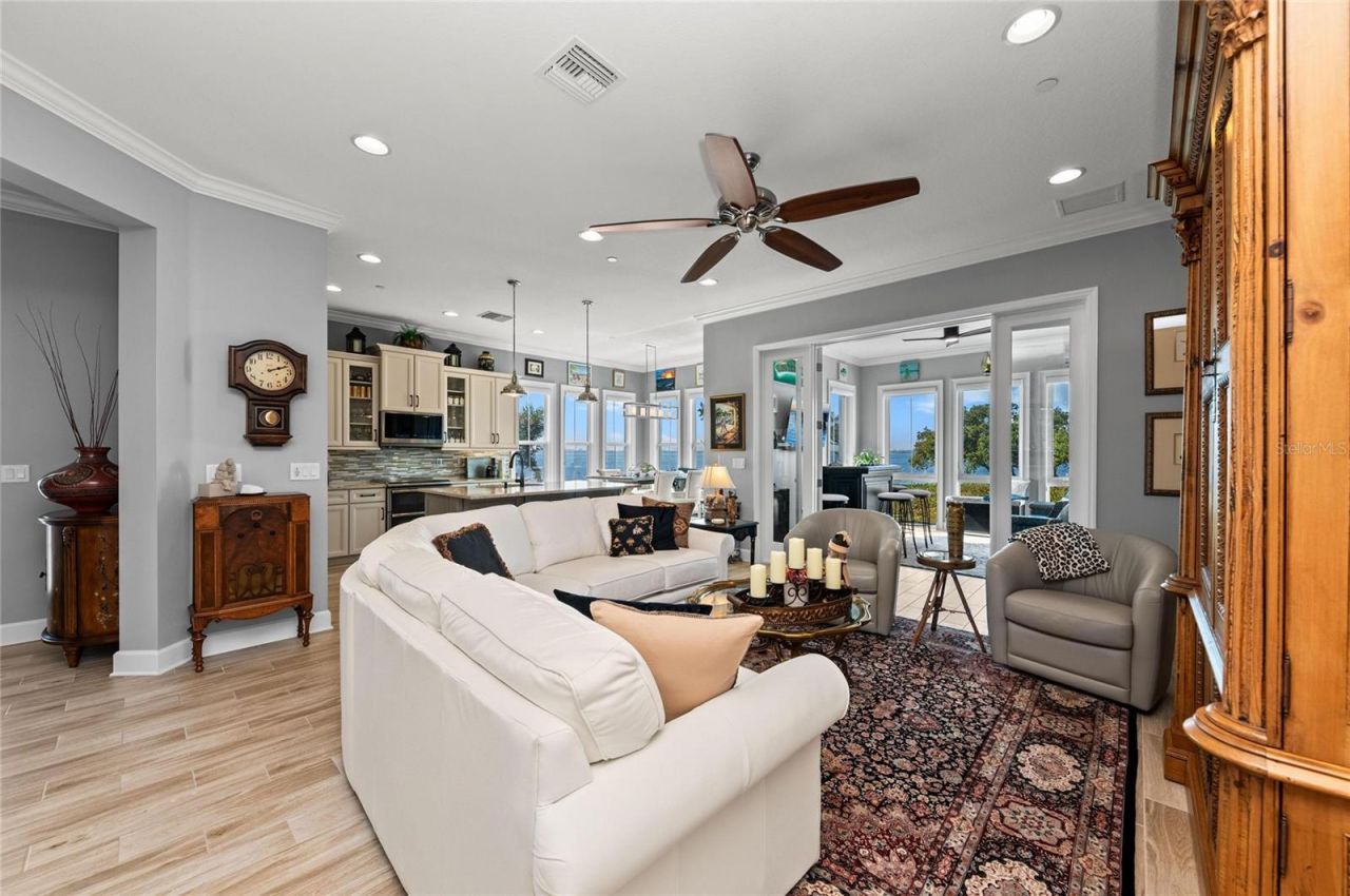 268 Saint Lucia Drive, Unit 101, Bradenton, FL 34209 Photo