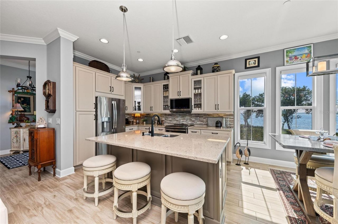 268 Saint Lucia Drive, Unit 101, Bradenton, FL 34209 Photo