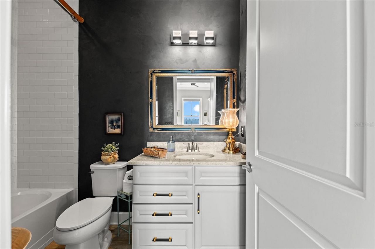 268 Saint Lucia Drive, Unit 101, Bradenton, FL 34209 Photo