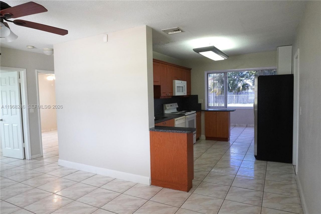 1000 NE 13th Ave , Homestead, FL 33033 Photo