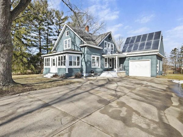 1357 Water Street, Sauk City, WI 53583