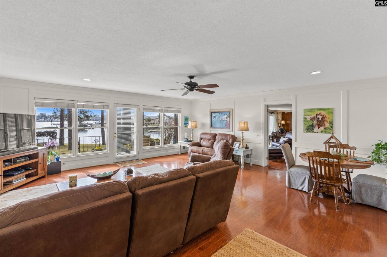 13 East Drive Photo 25