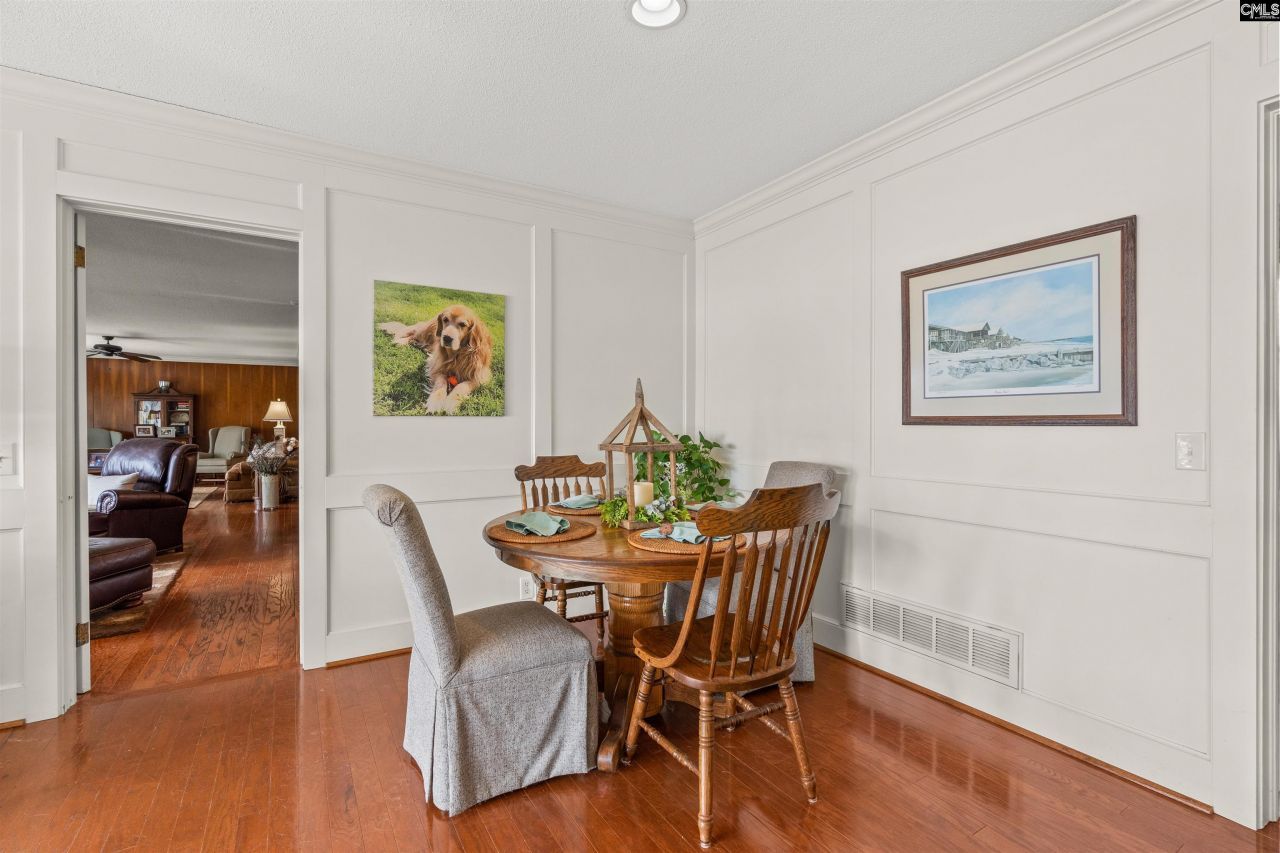 13 East Drive Photo 27