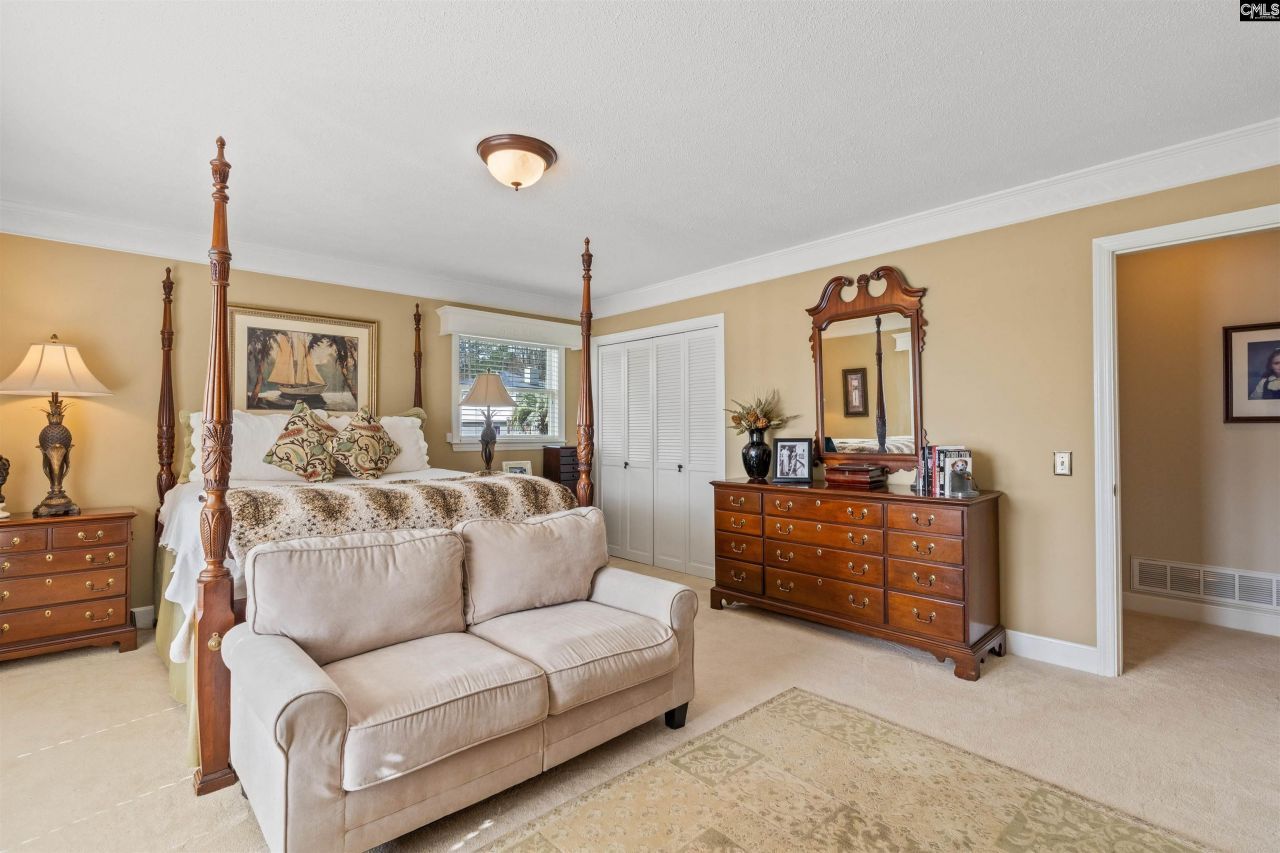 13 East Drive  Photo 31