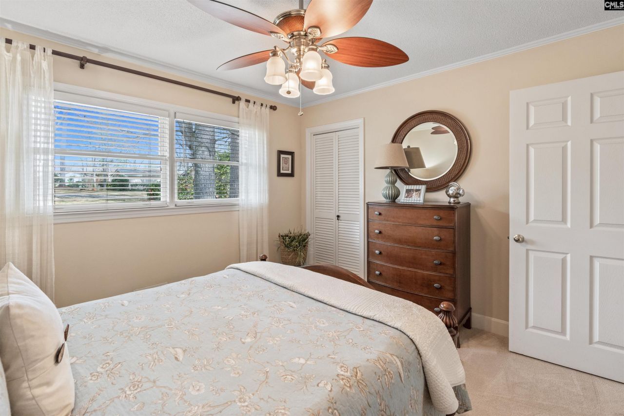 13 East Drive Photo 39