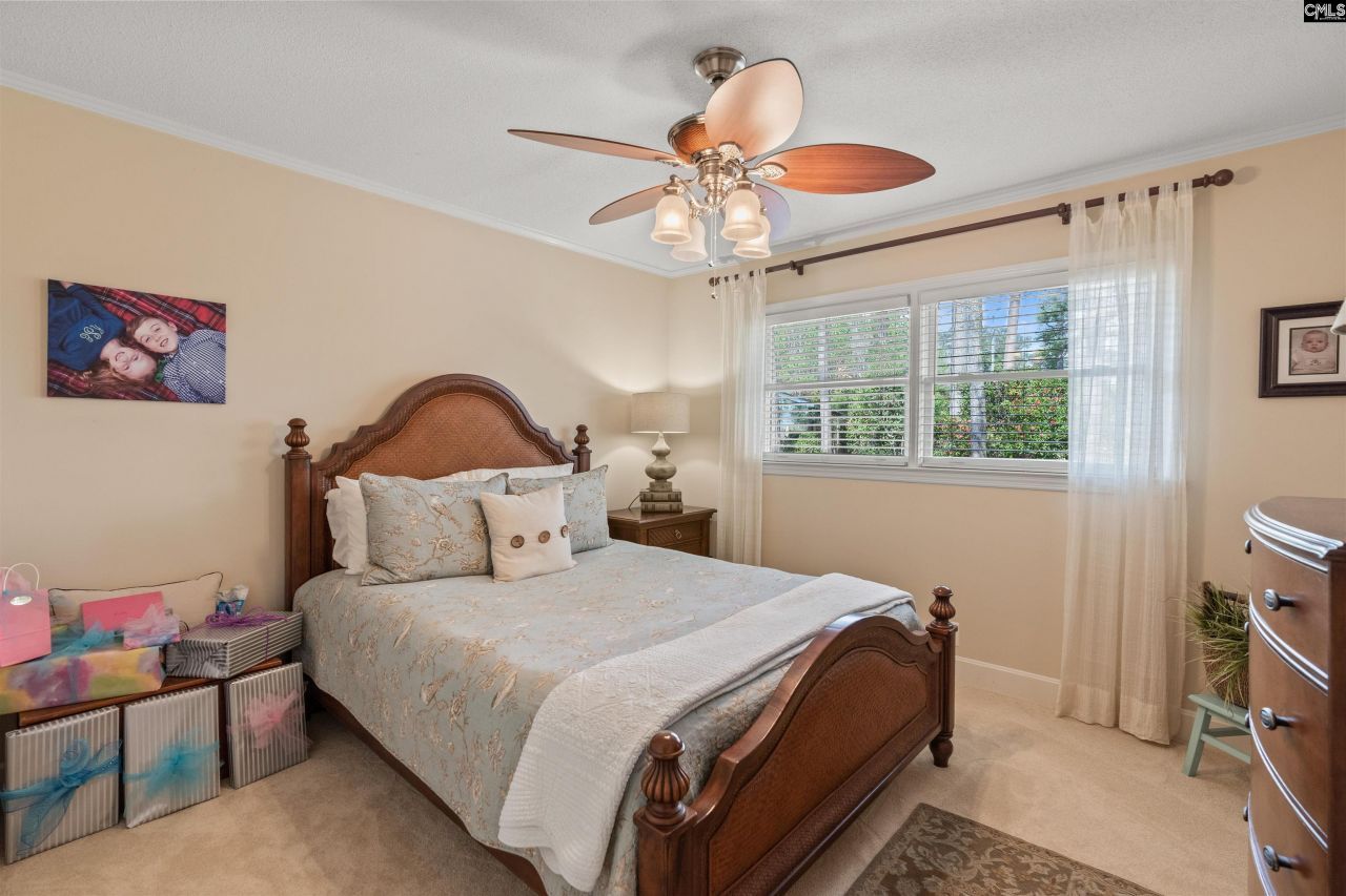 13 East Drive Photo 40