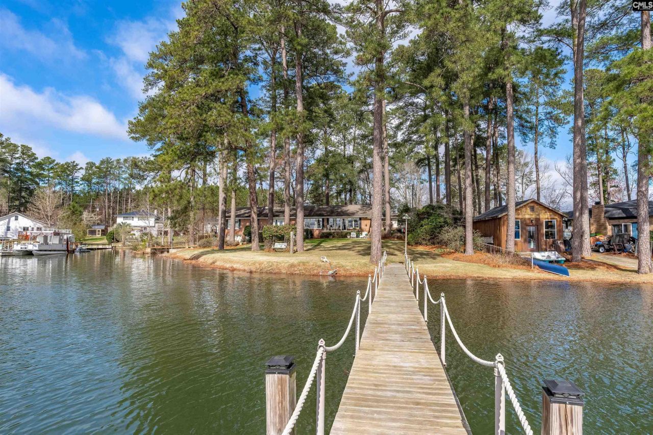 13 East Drive  Photo 42