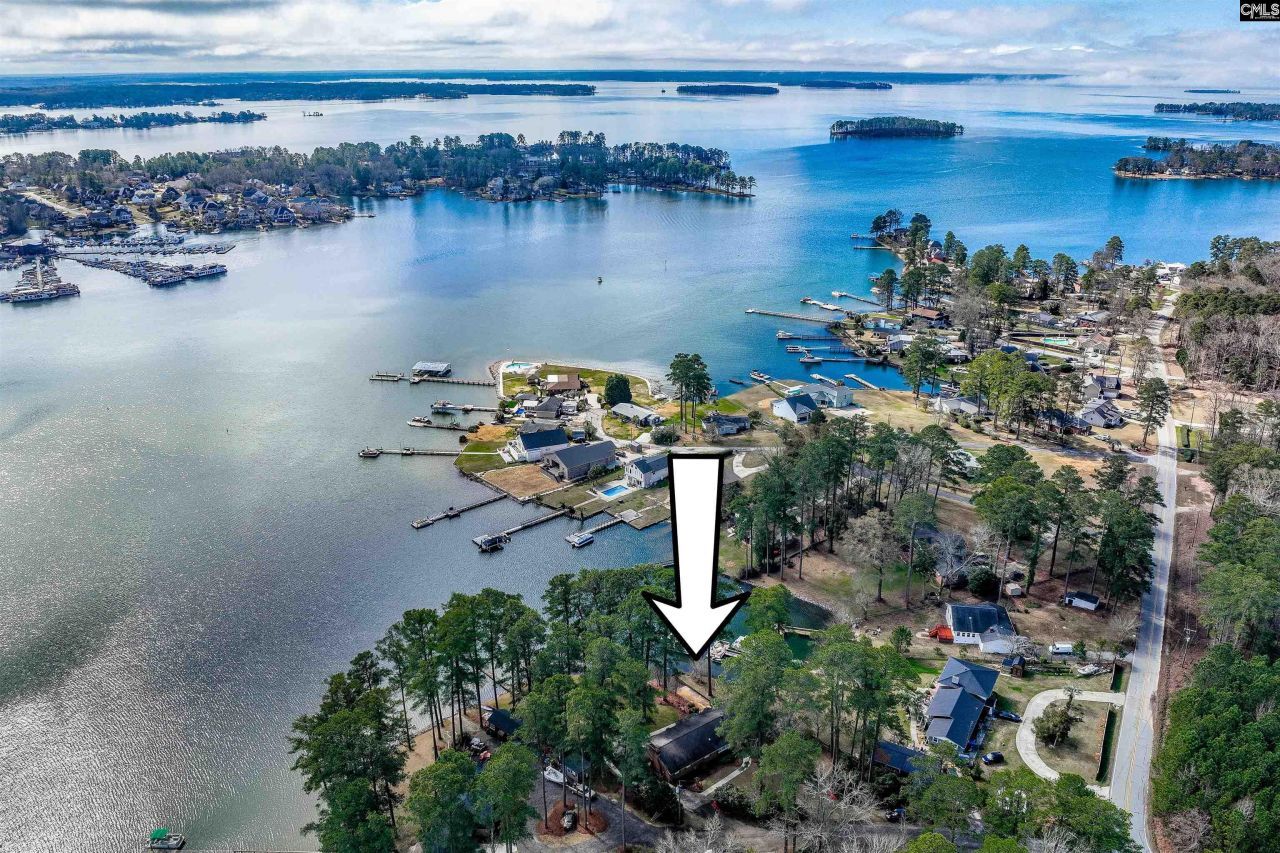 13 East Drive Photo 52