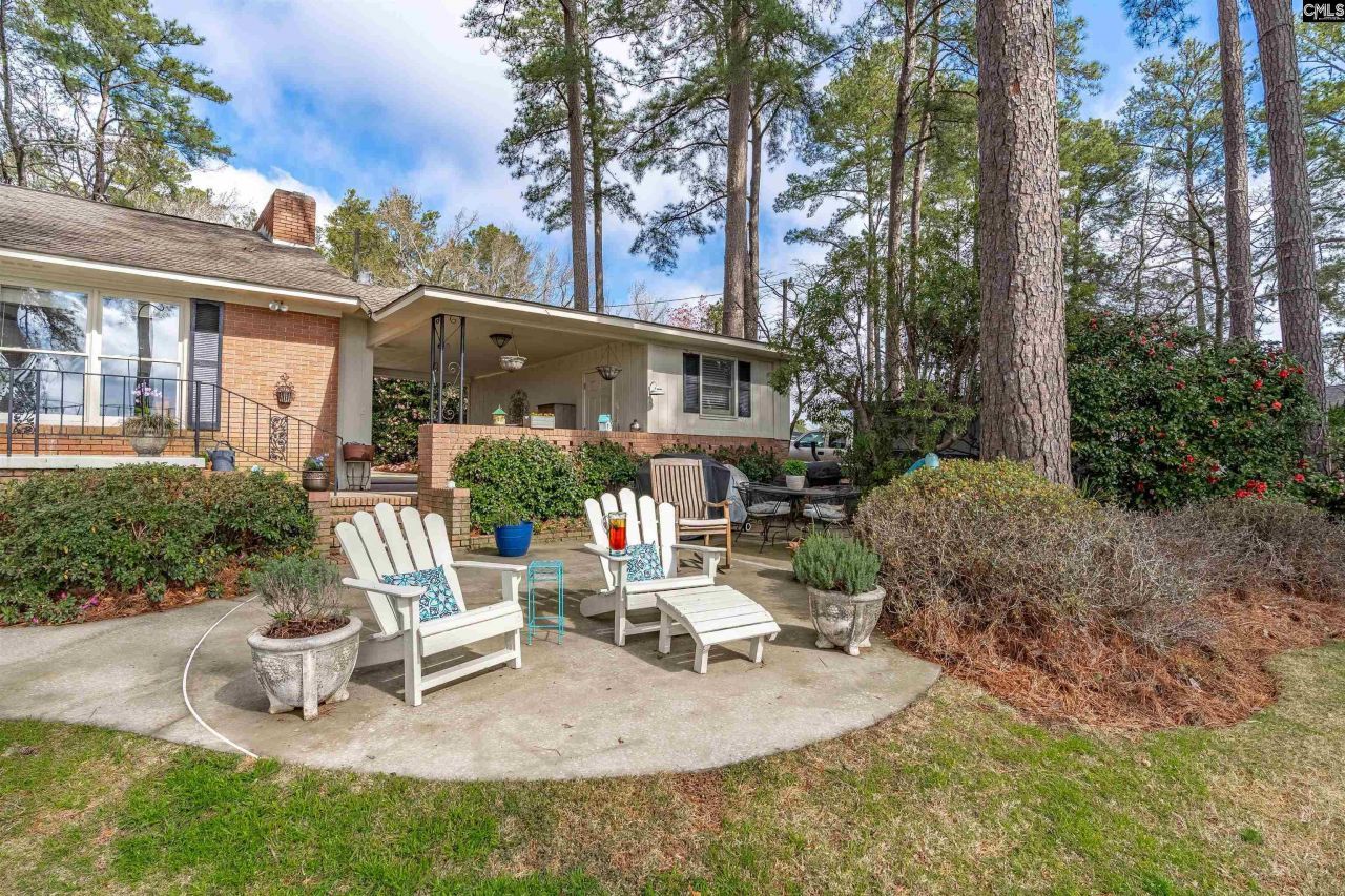 13 East Drive Photo 8