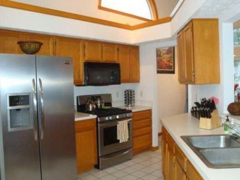 2739 Salem Hills Court, Pickerington, OH 43147 Photo 11