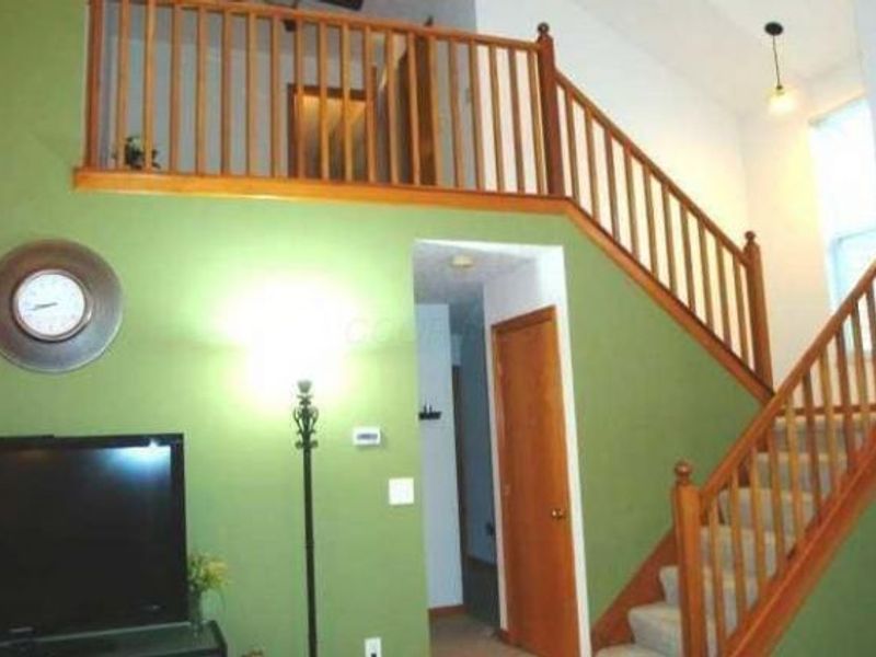 2739 Salem Hills Court, Pickerington, OH 43147 Photo 3