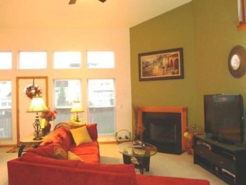 2739 Salem Hills Court, Pickerington, OH 43147 Photo 5